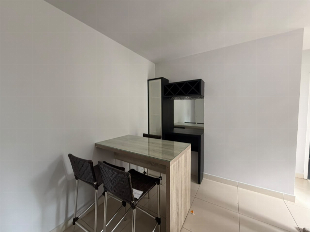 Apartamento com 2 Quartos e 48 m² no Loteamento Malbec, Maringá/PR
