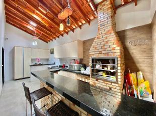 OPORTUNIDADE DE CASA SEMI MOBILIADA NO JARDIM PAULISTA