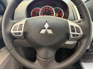 Mitsubishi Pajero Dakar Hpe 3.5 Flex 4x4 Automatica  *7 Luages*