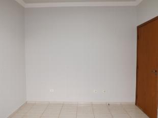 ALUGA-SE BELA CASA VILA MORANGUEIRA PROX. SANEPAR