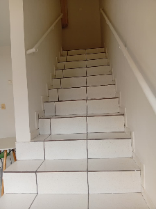 Kitnet com 1 Quarto e 30 m² na Zona 08 - Maringá/PR
