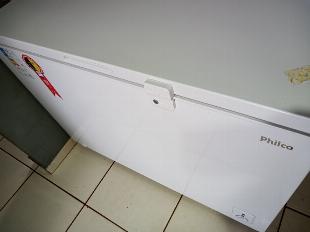 Freezer Horizontal Philco PFH300B com Degelo Manual e Dupla Função - 299 L