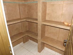 ALUGA-SE BELA CASA VILA MORANGUEIRA PROX. SANEPAR