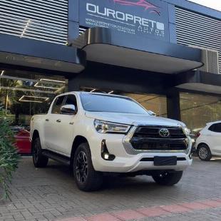 TOYOTA HILUX CDSRXA4FD 2024
