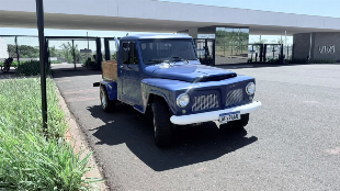 Ford F-75 4X4 2.3 1971