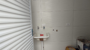Casa de Alto Padrão com 3 Quartos, Pé-Direito Duplo e Cozinha Gourmet à Venda ou Locação em Maringá/PR