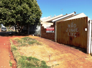 VENDE-SE 1/2 TERRENO JD SUMARÉ MARINGÃ