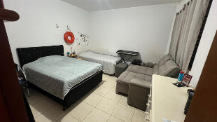 Oportunidade na Av. Danilo Massuia - Salão Comercial + Casa com 2 Quartos