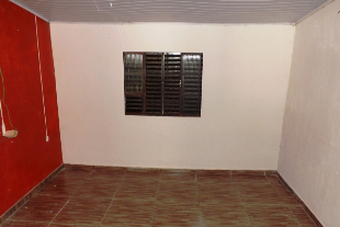 ALUGA-SE CASA CONJ. H. JOÃO DE BARROS CHAMPAGNAT PROX. AV. GUAIAPÓ