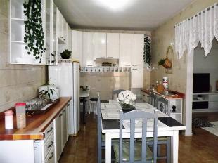 VENDE-SE 2 CASA NO TERRENO VILA MORANGUEIRA PRÓX. COPEL