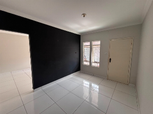 Casa Alugar com 2 Quartos, 80m² - Jardim Oásis, Maringá/PR