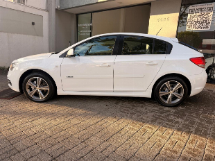 GM Cruze HB Sport LT 1.8 16V Flex 5p aut.