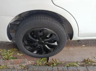 Nissan Versa 1.0 12 v Ano 2019 Completo, Todo Revisado Abaixo Da FIPE