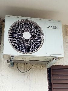 Ar condicionado split mitsuo 12000btus quente e frio
