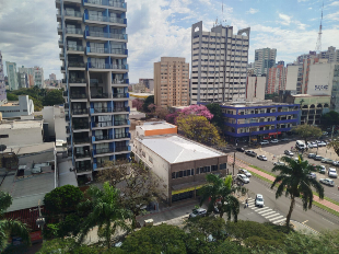 Ótima sala comerciar Mobiliada- No Centro da Cidade!