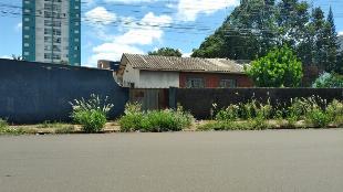 TERRENO COMERCIAL DE ESQUINA AV. RACANELLO