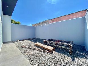 BELÍSSIMA CASA NO CONJUNTO PAULINO