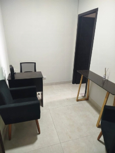Ótima sala comerciar Mobiliada- No Centro da Cidade!