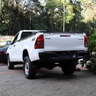 TOYOTA HILUX CHLSTM4FD 2017