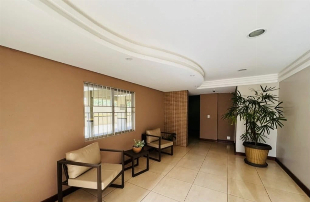 Apartamento Mobiliado para Locação com 3 Quartos, Suíte, Sacada e 2 Vagas