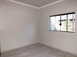 ALUGA-SE CASA JD. ALVORADA PRÓX. PRAÇA FARROUPILHA