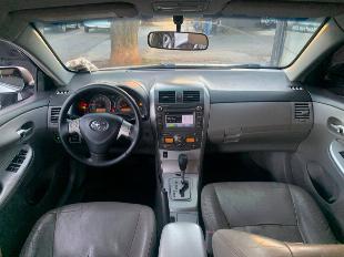 COROLLA GLI 2011