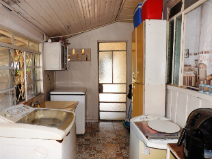 VENDE-SE 2 CASAS NO TERRENO VILA SANTO ANTONIO PROX. COPEL