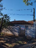Casa em MARINGÁ, no Ouro Cola