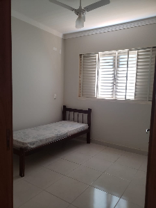 EXCELENTE CHÁCARA CONDOMÍNIO ZAUNA - LOCALIZAÇÃO PRIVILEGIADA.