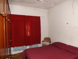 VENDE-SE 2 CASA NO TERRENO COMERCIAL JD. ALVORADA