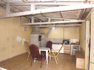 VENDE-SE CASA JD ALVORADA OU TROCA POR APTO (-) VALOR