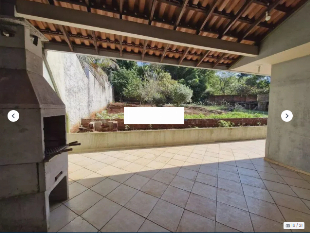 VENDO UMA EXCELENTE CASA NO JARDIM ALVORADA EM MARINGA COM TERRENO COMERCIAL COM 700 METROS