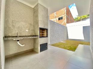 BELÍSSIMA CASA NO CONJUNTO ITAPARICA