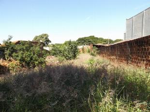 VENDE-SE EXCELENTE TERRENO CONTORNO NORTE PRÓX. AV. PEDRO TAQUES.