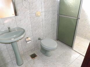 ALUGA-SE CASA PARQUE DAS GREVILEAS PRÓX. ACEMA
