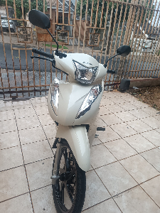 Imagem do anuncio Vendo Biz 125 2024 branco perola