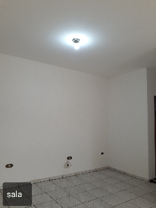 Casa com 3 Quartos (Suíte com Ar Condicionado)