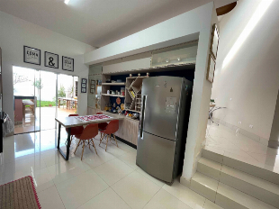 Casa Espetacular no Ecovalley em Maringá/Sarandi