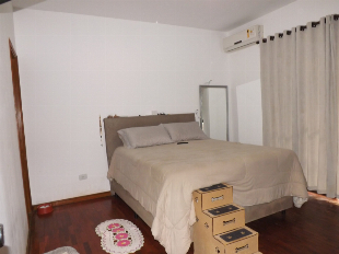 VENDE-SE BELO SOBRADO SEMI MOBILIADO AREA CENTRAL PRÓX. SHOOPING AVENIDA CENTER