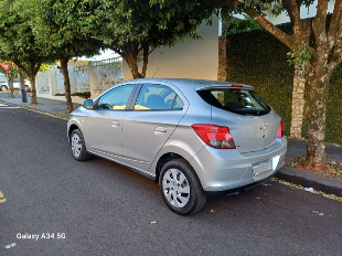 Onix Lt 1.4 automático