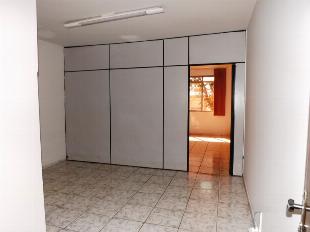 ALUGA-SE SALA SOBRE LOJA AV. TUIUTI PRÓX. COLÉGIO BRANCA DA MOTA FERNANDES