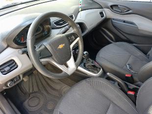 Onix LT 1.0 Hatch Único Dono