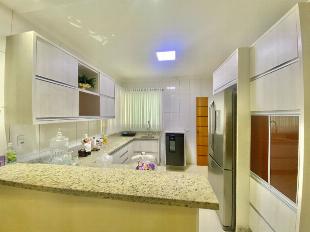 BELÍSSIMA CASA SEMI MOBILIADA NO JARDIM PARIS