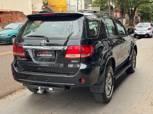 Toyota Hilux Sw4 Srv 4x4 3.0
