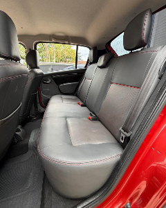 Renault Sandero Stepway 1.6 Hi-flex Automatico *baixo km*