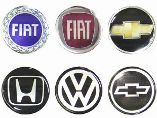 Emblemas automotivos