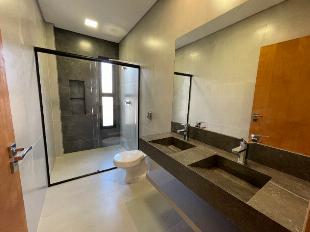Casa | 131,18 m² de Área Construída | Lot. Bom Jardim | Maringá/PR