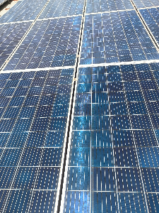 Lavamos placa solar