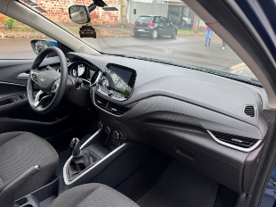 GM Onix LT 1.0