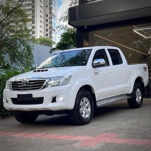 TOYOTA HILUX CD4X4 SRV 2015